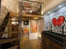 création d'une mezzanine + point d'eau + parement en pierres